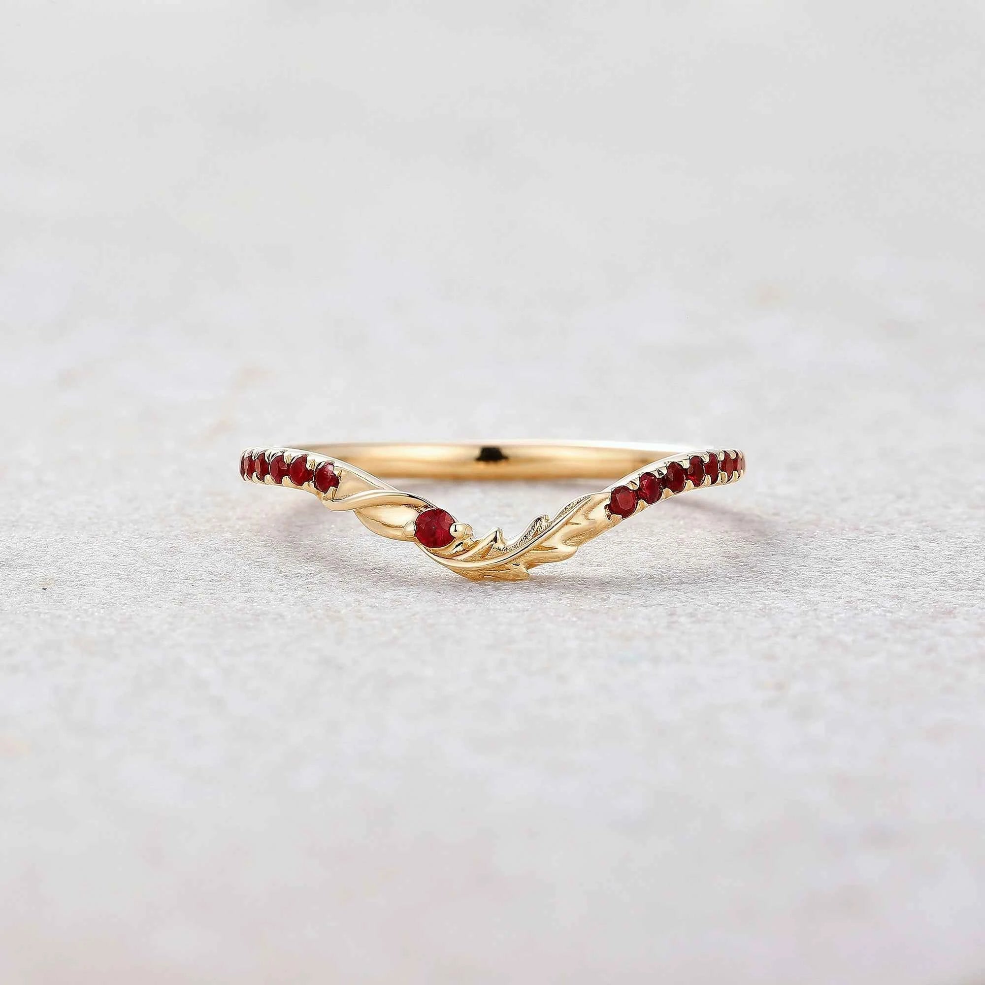 Floral Inspired | Poppy Design Moissanite Curved Wedding Band