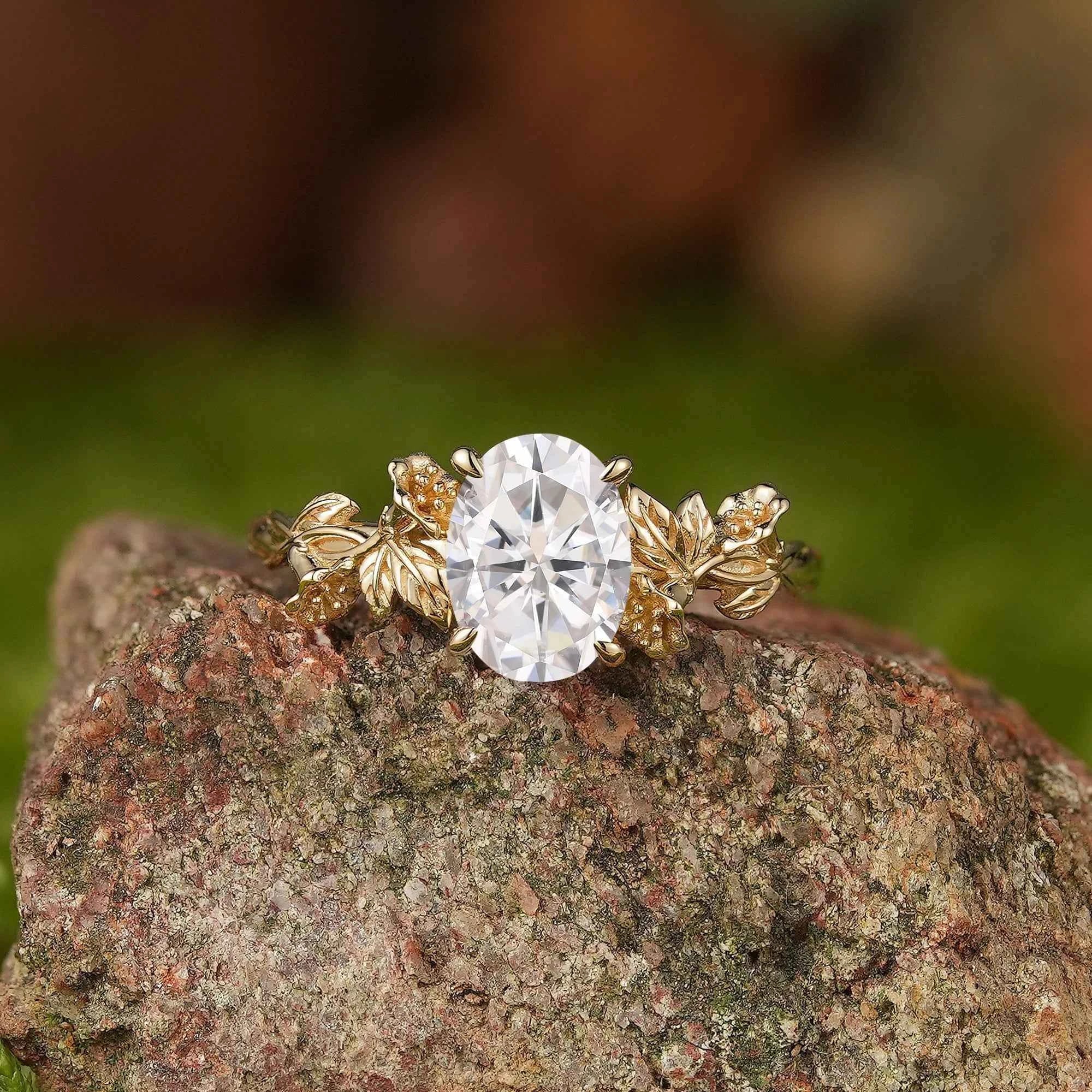 Floral Inspired | Daffodils Design Moissanite Engagement Ring
