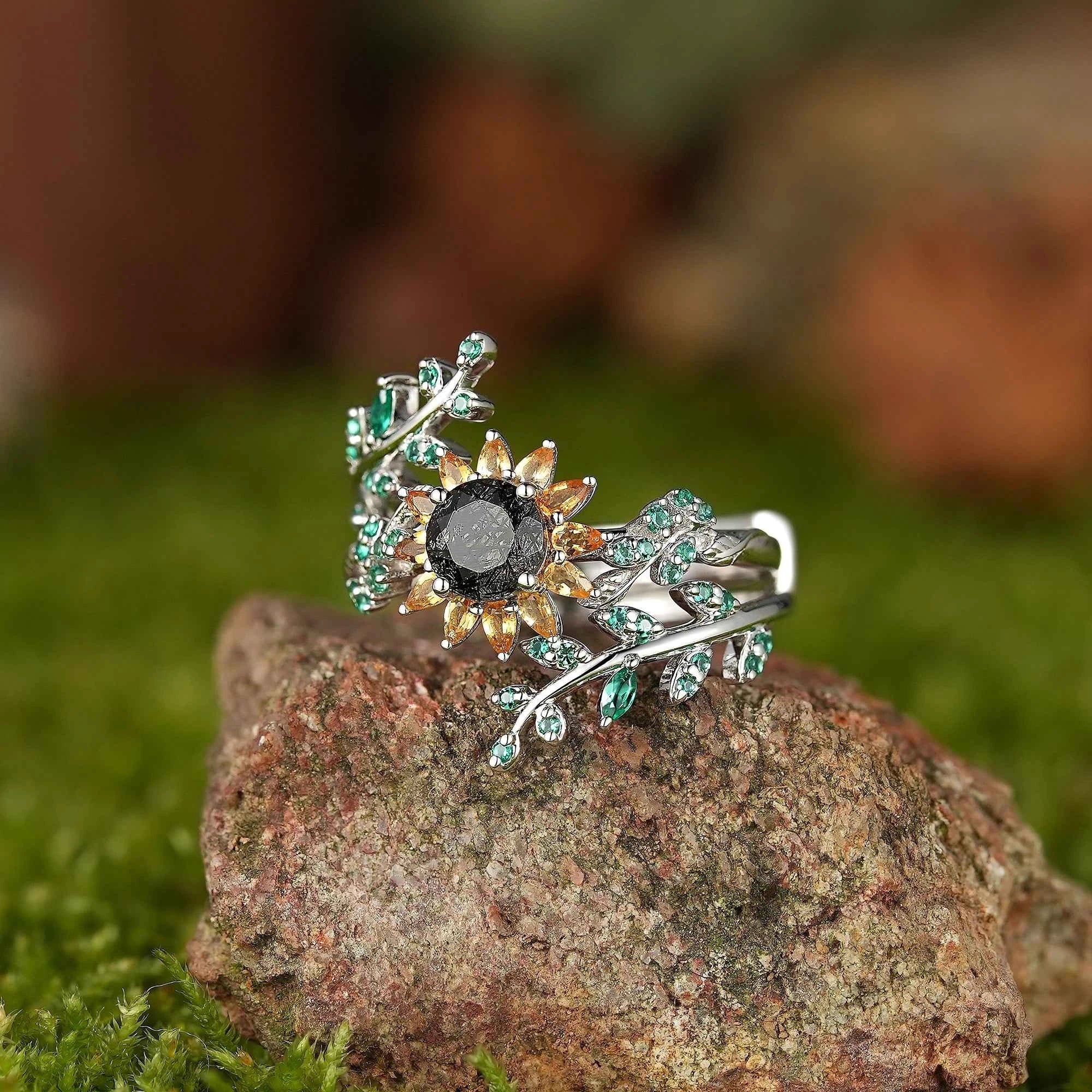 LCCjewelry | One of a Kind Sunflower Design Engagement Ring Set