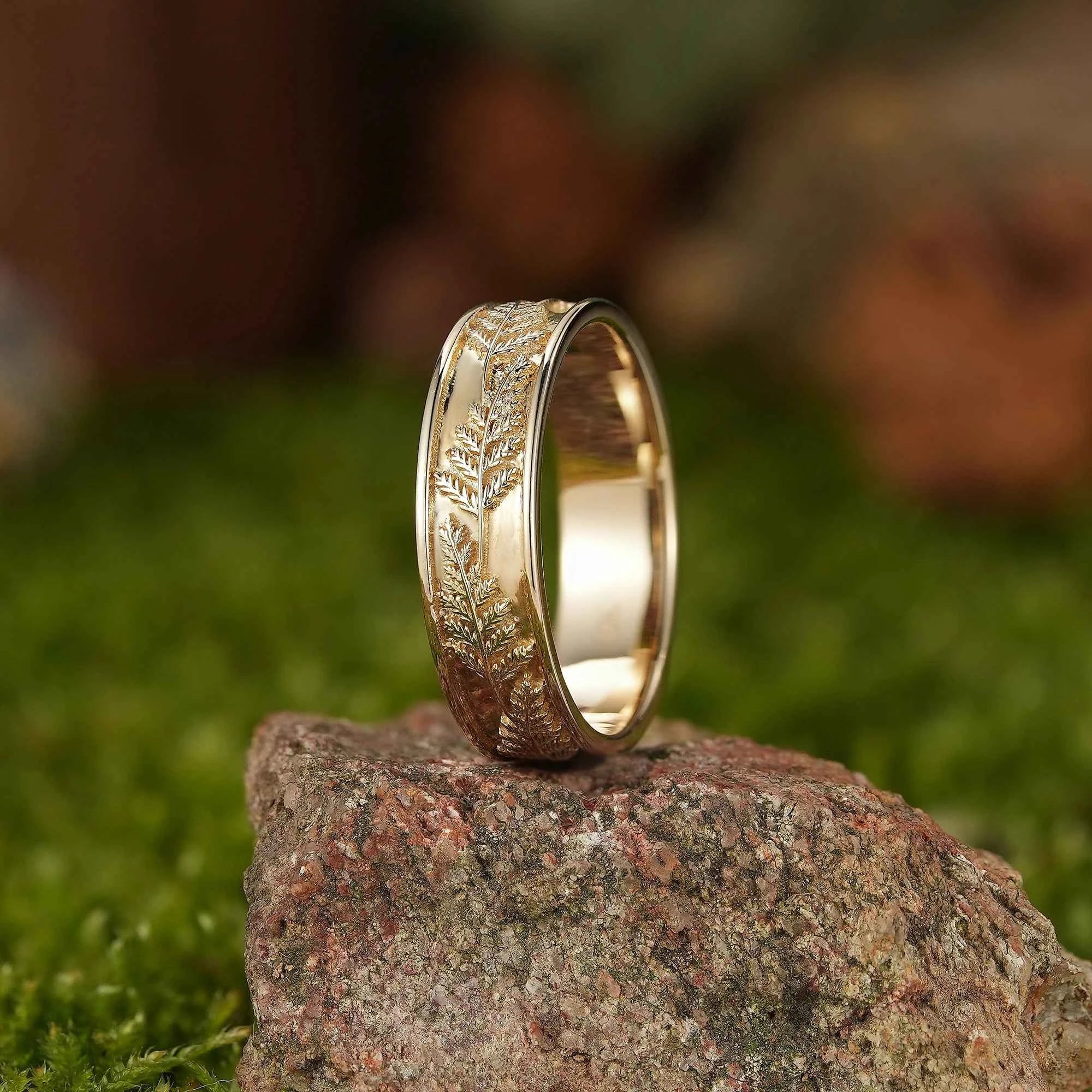 Leaf Inspired | 6mm Fern Branch Men's Wedding Band