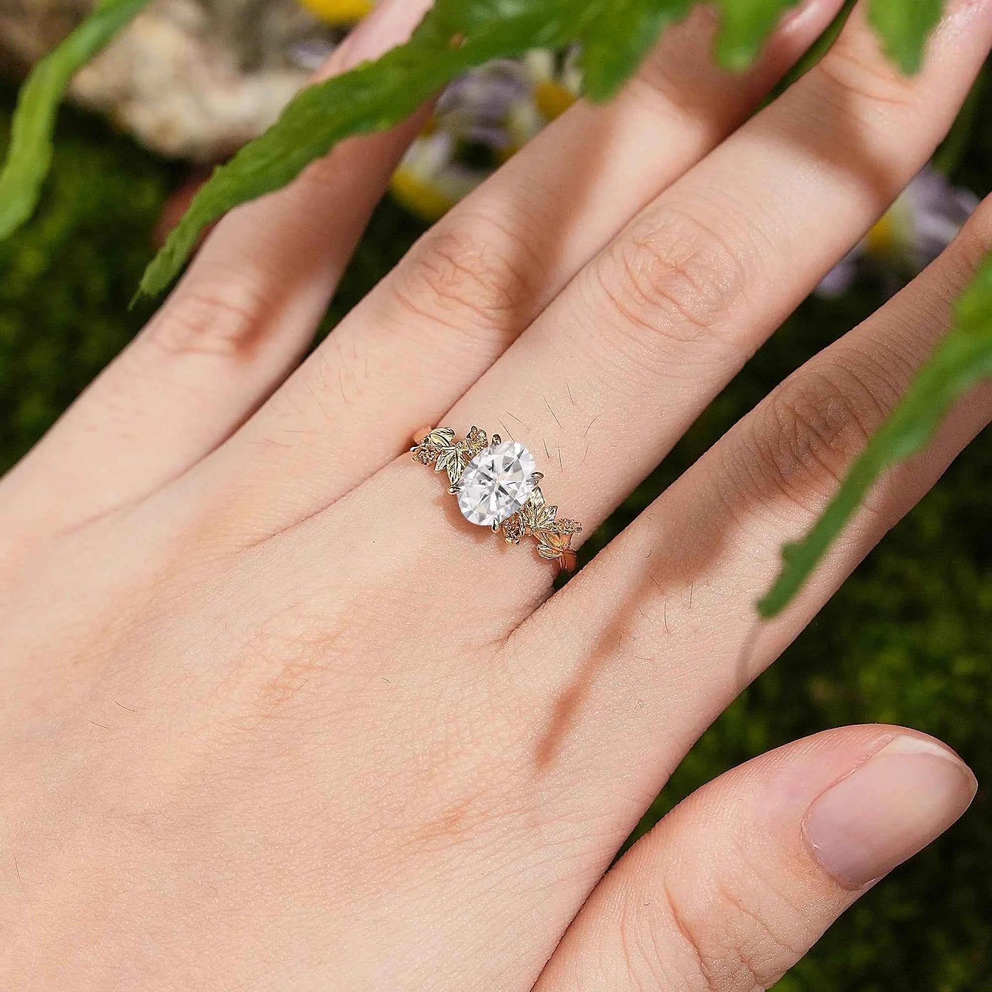 Floral Inspired | Daffodils Design Moissanite Engagement Ring