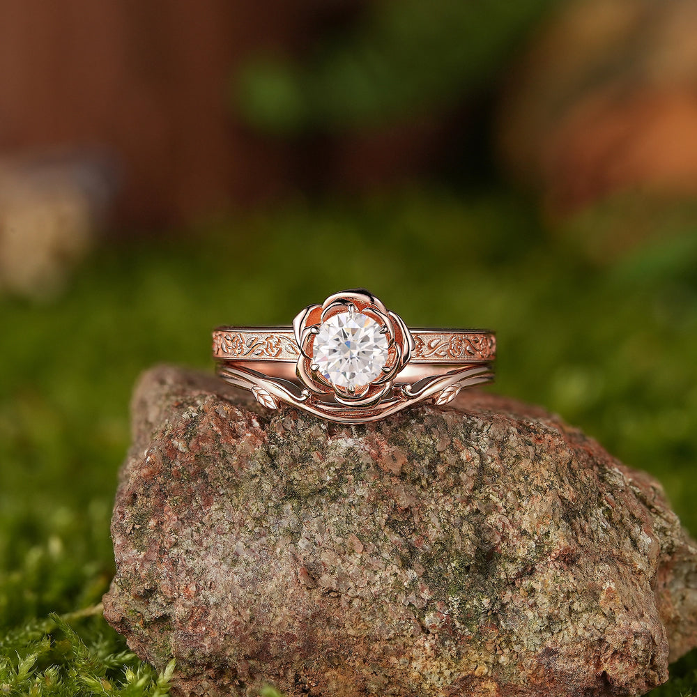 Floral Inspired | Rose Design Moissanite Engagement Ring Set