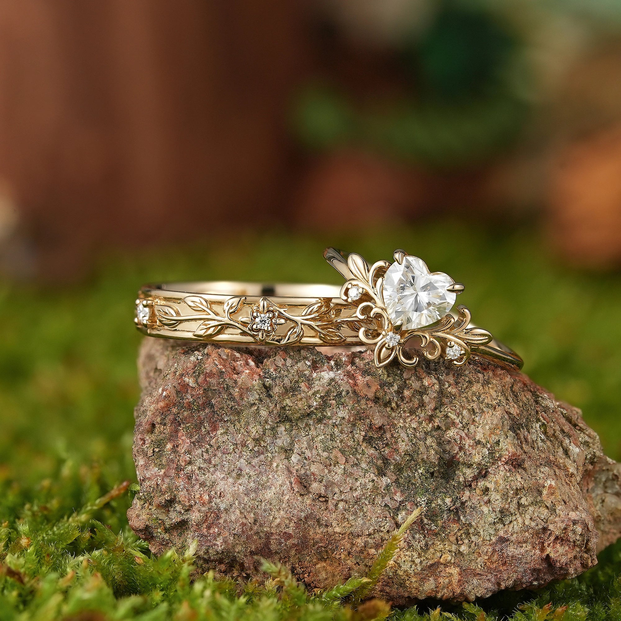 Floral Inspired | 2pcs Iris Design Moissanite Couple Rings - LCCjewelry