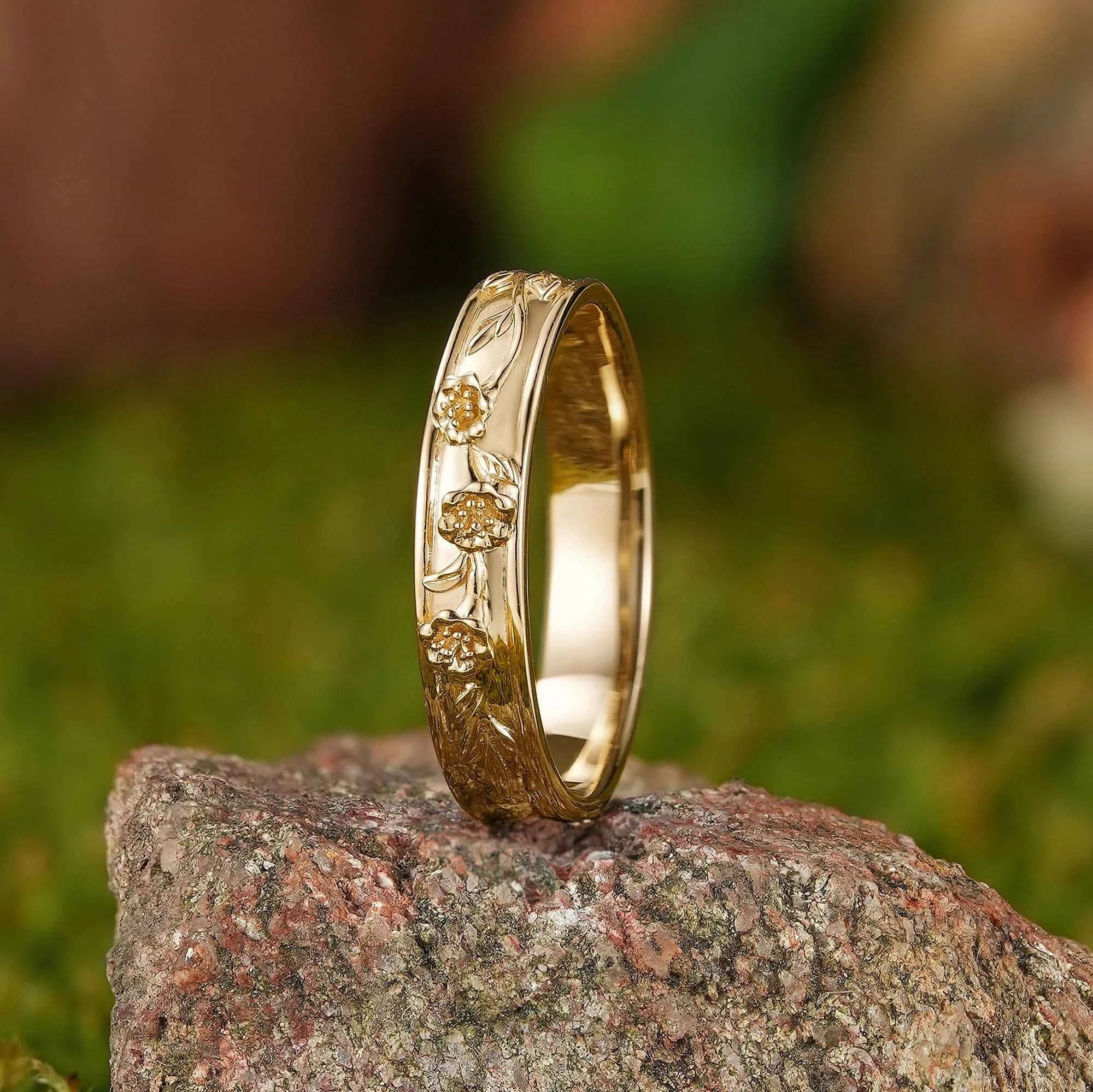 Floral Inspired | Moning Glory Design Gold Wedding Band September