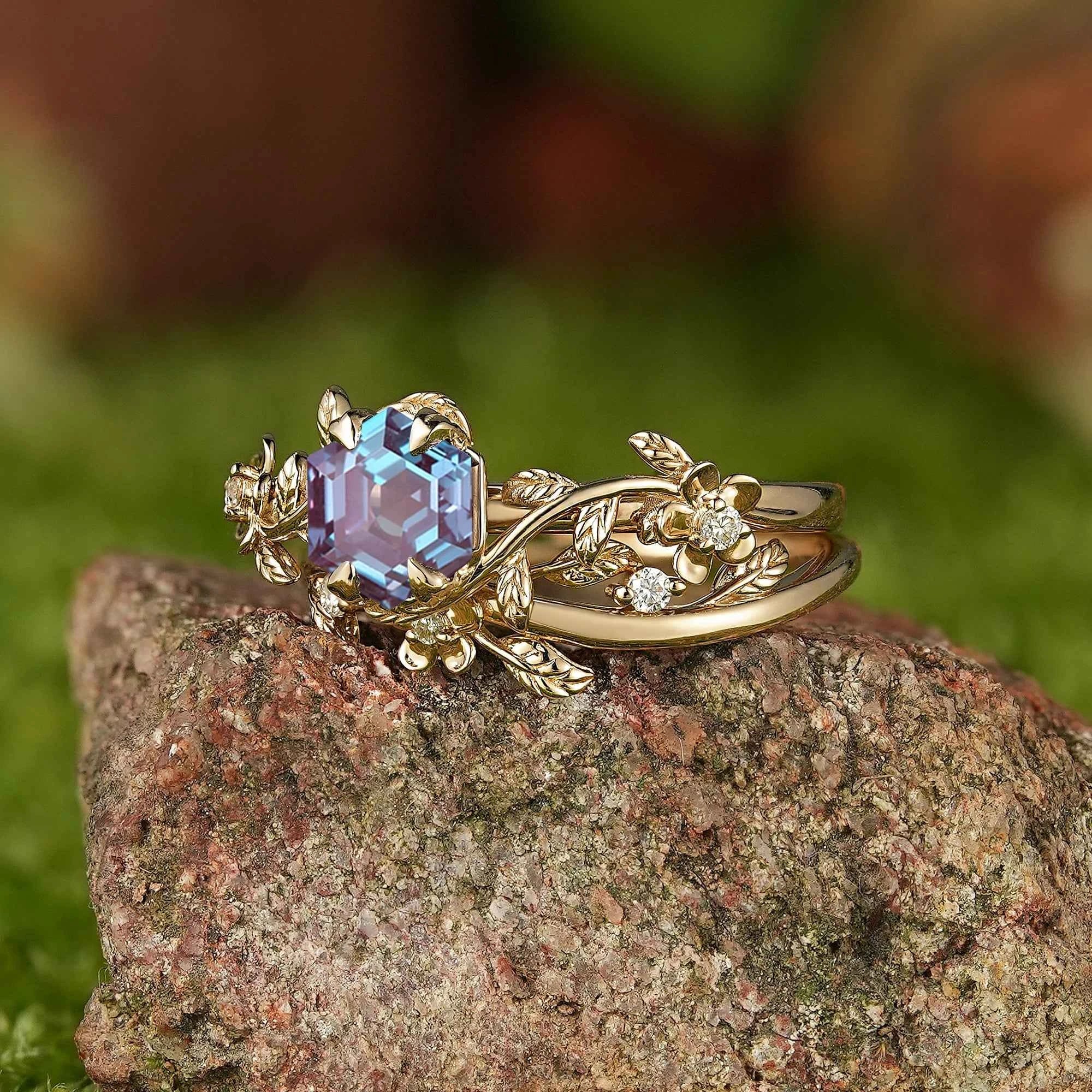 LCCjewelry | Nature Inspired Leaf Floral Alexandrite Wedding Ring Set