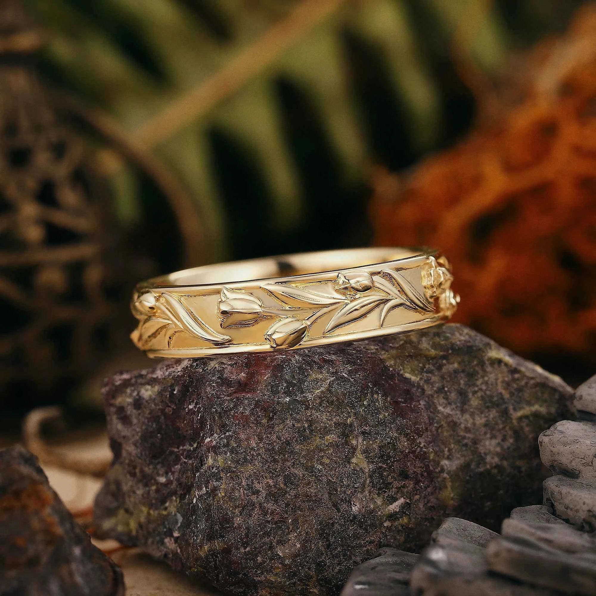 Floral Inspired | 5mm Tulip Design Mens Wedding Band