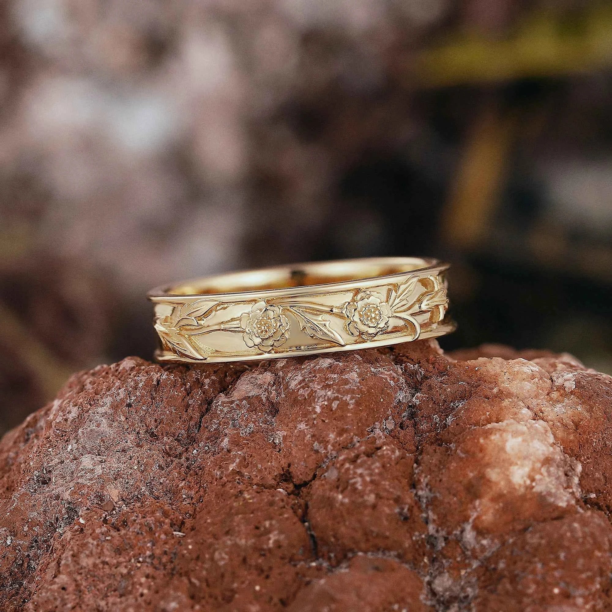Floral Inspired | Chrysanthemum Design Gold Wedding Band