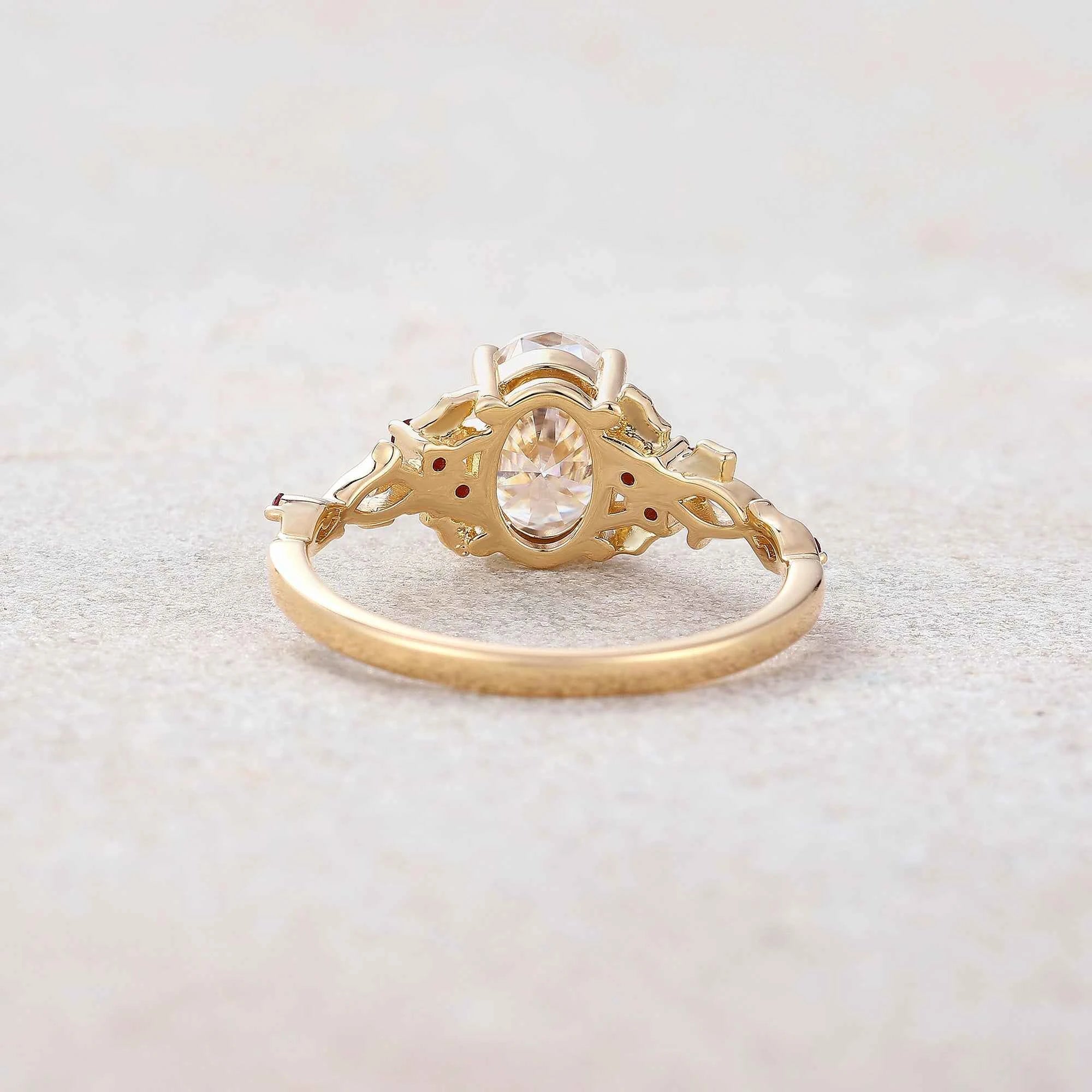 Leaf Inspired | Christmas Holly Leaf Moissanite Engagement Ring