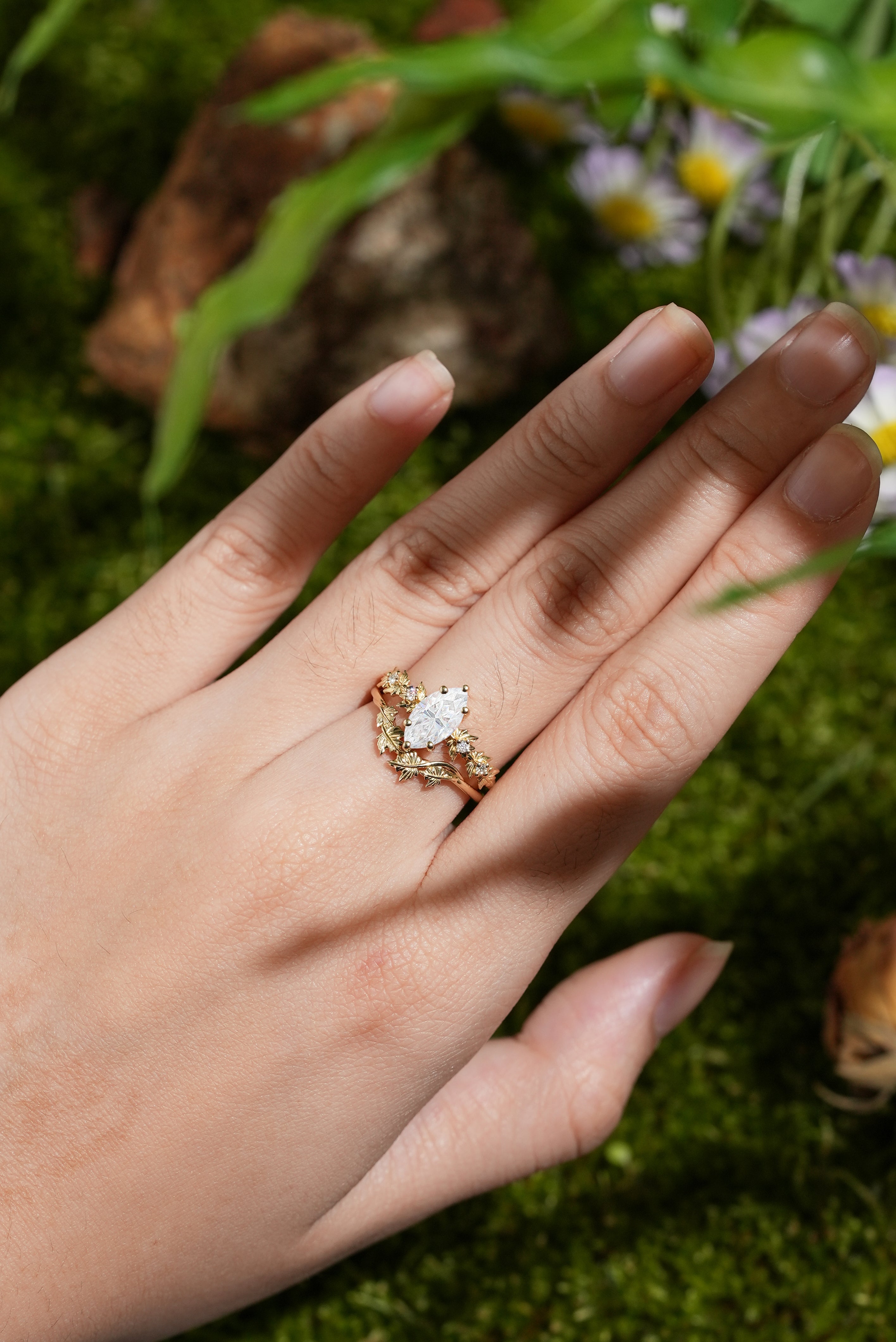 LCCjewelry | Unique Marquise Moissanite Wedding Ring Set- Maple Leaf Design - LCCjewelry