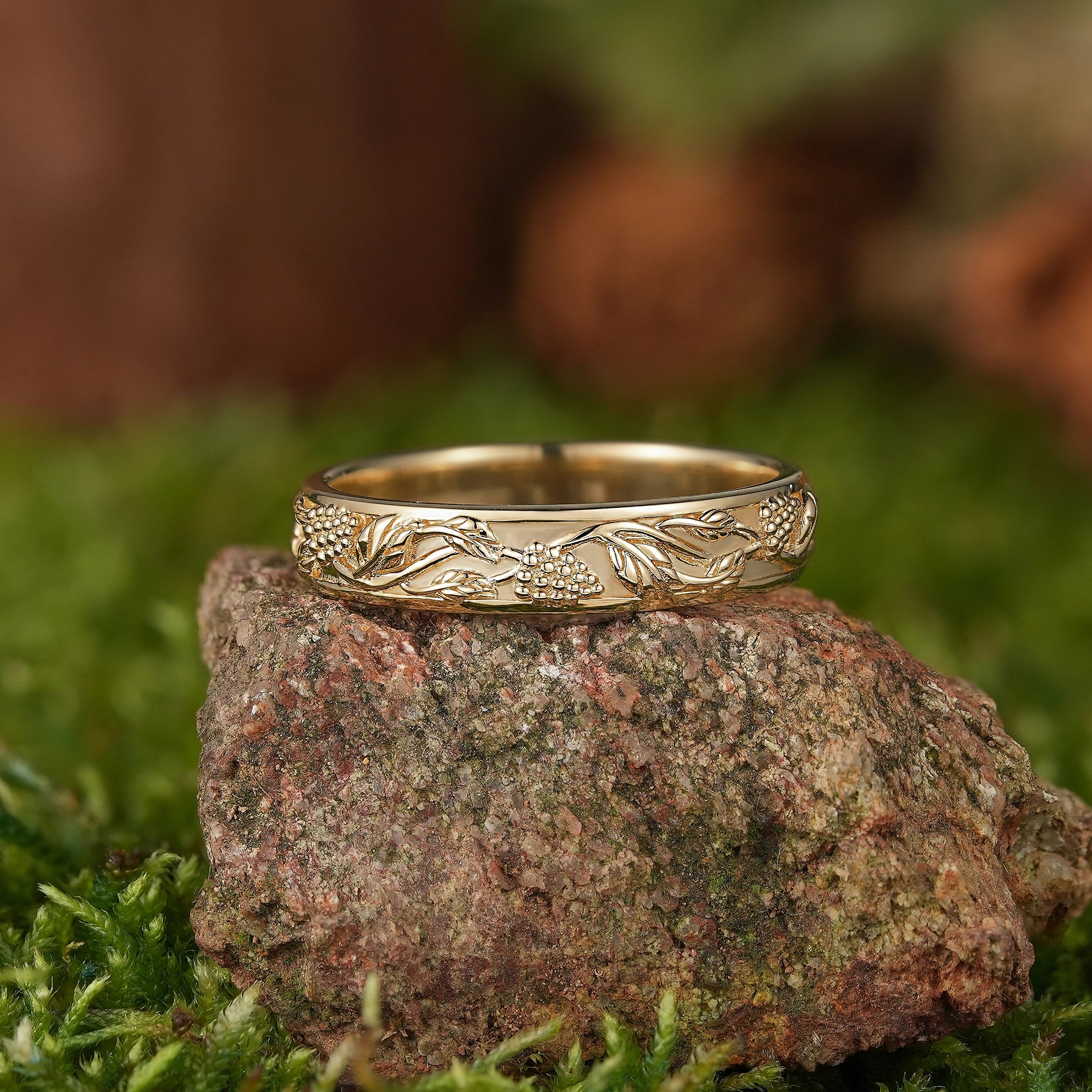 LCCjewelry | Unique Yellow Gold Leaf and Berry Design Wedding Band - LCCjewelry