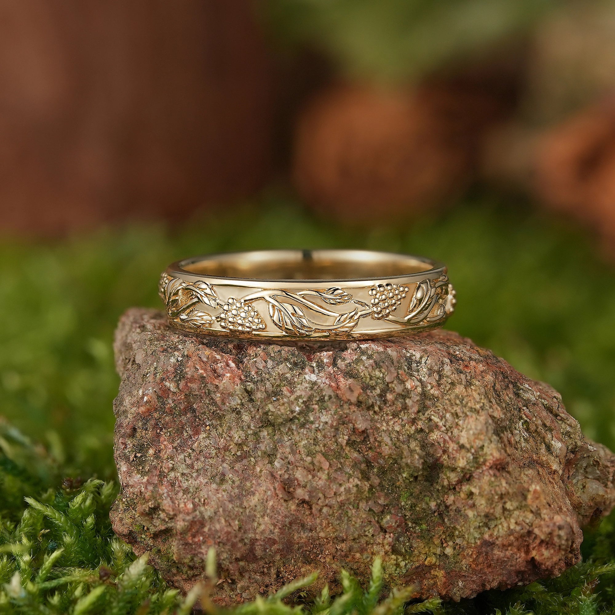 LCCjewelry | Unique Yellow Gold Leaf and Berry Design Wedding Band - LCCjewelry