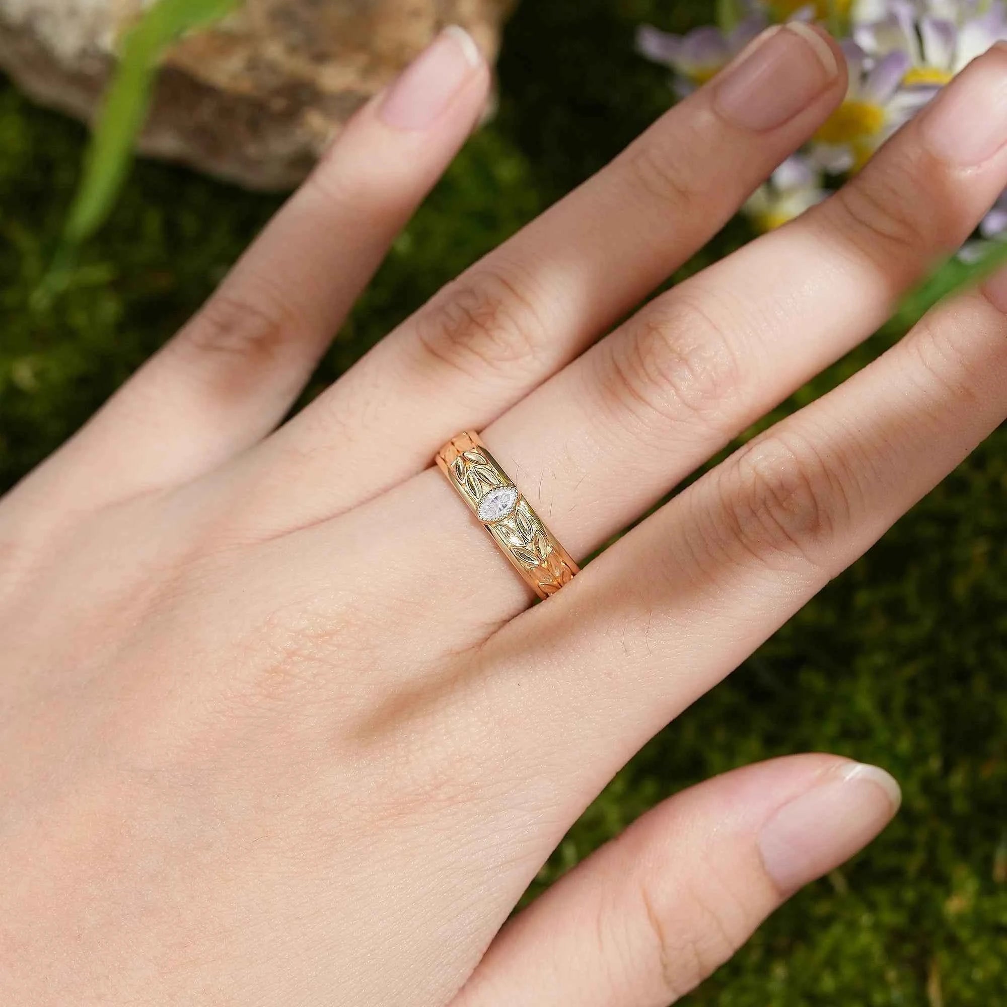 Leaf Inspired | Olive Leaf Design Moissanite Wedding Band