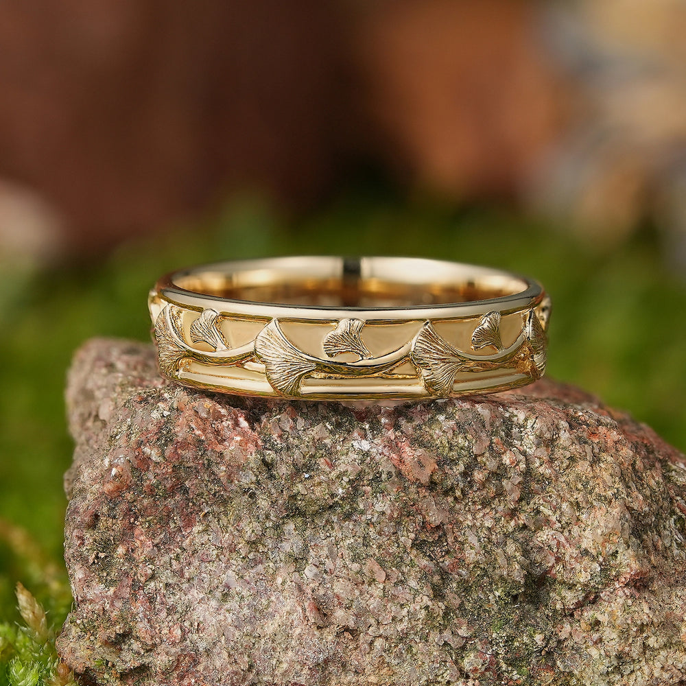 Leaf Inspired | Handmake Ginkgo Leaf Mens Wedding Band