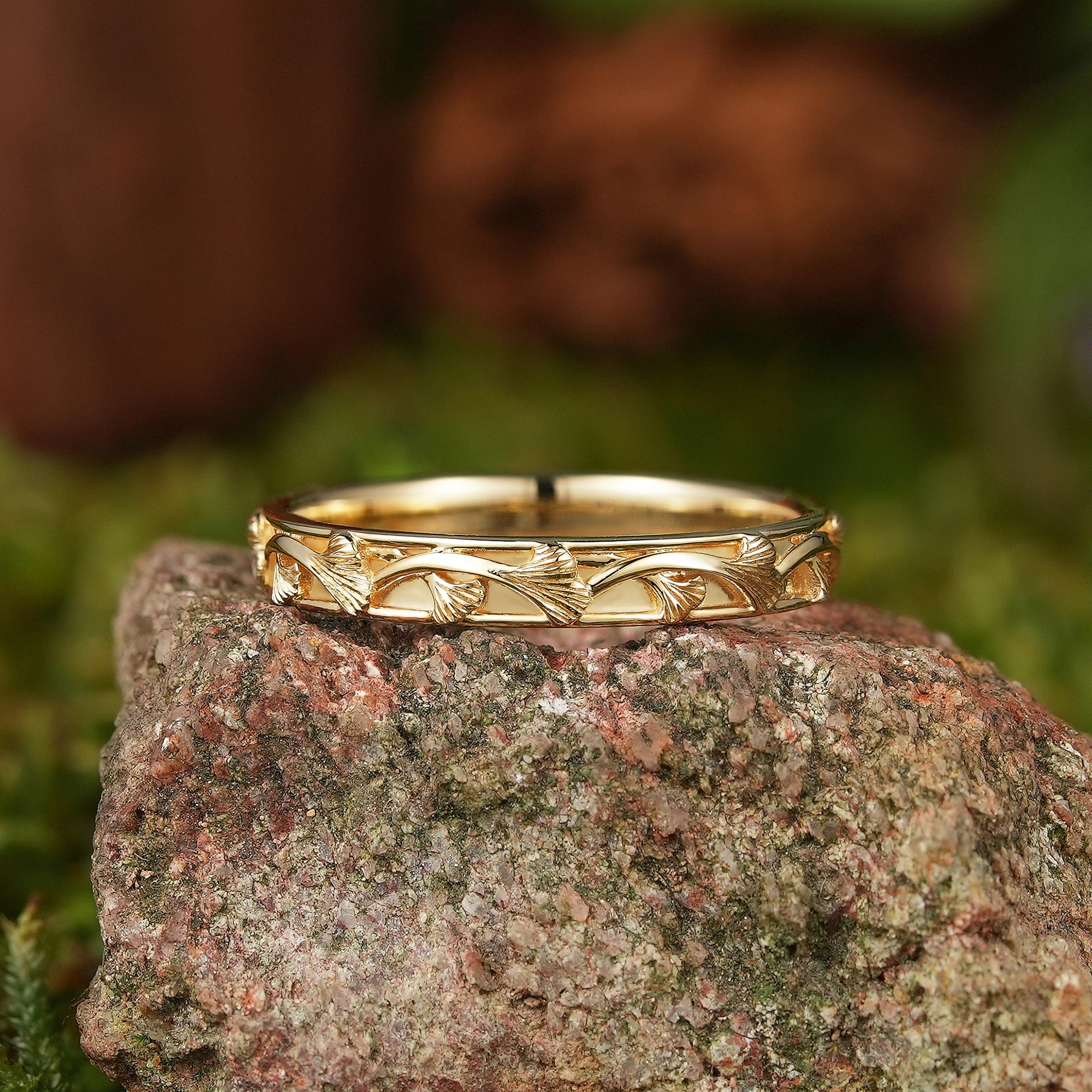 Leaf Inspired | 3mm Handmake Ginkgo Leaf Wedding Band