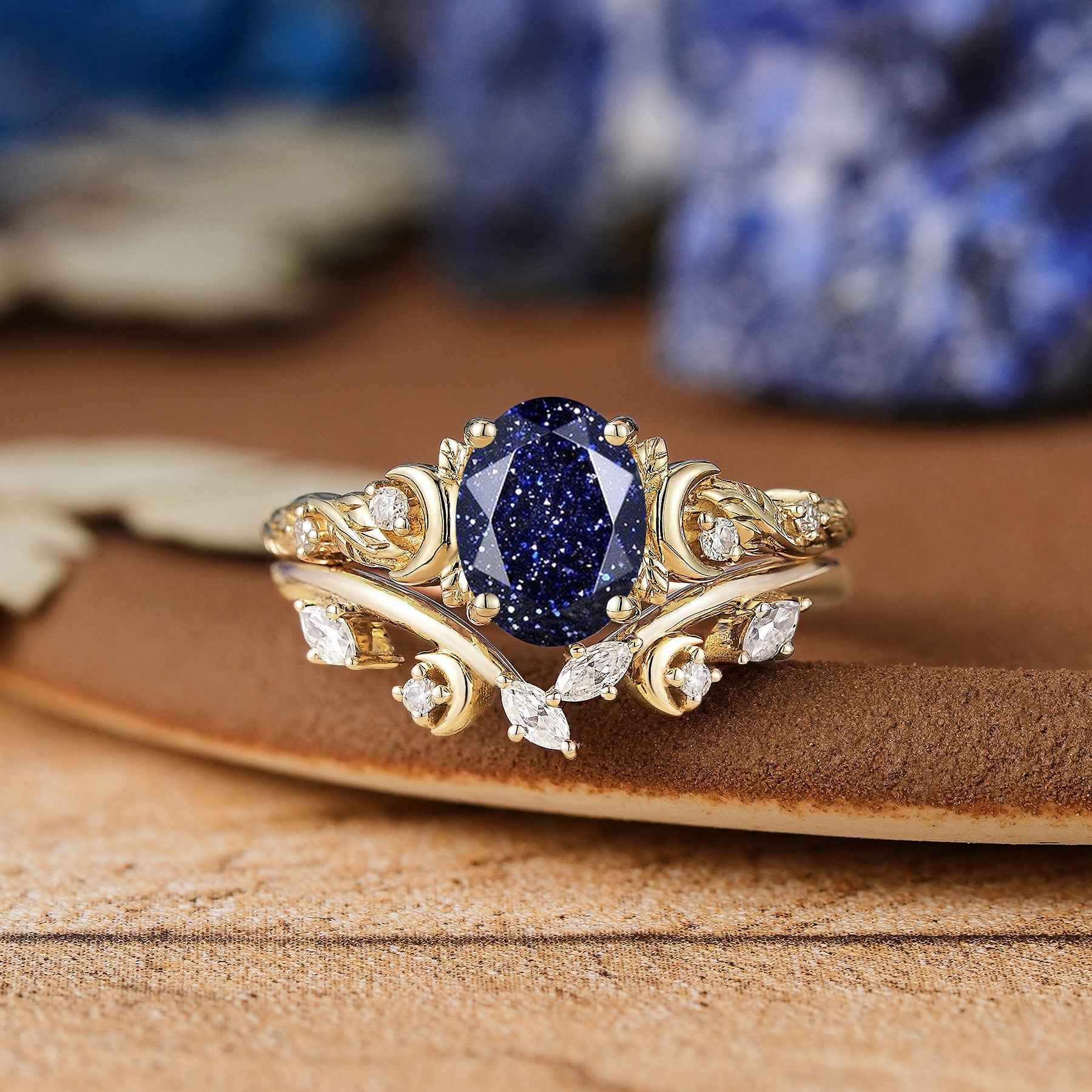 Moon Inspired | Sandstone Leaf & Moon Engagement Ring Set