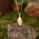 Leaf Inspired | A Spring Leaf Necklace with Moissanite