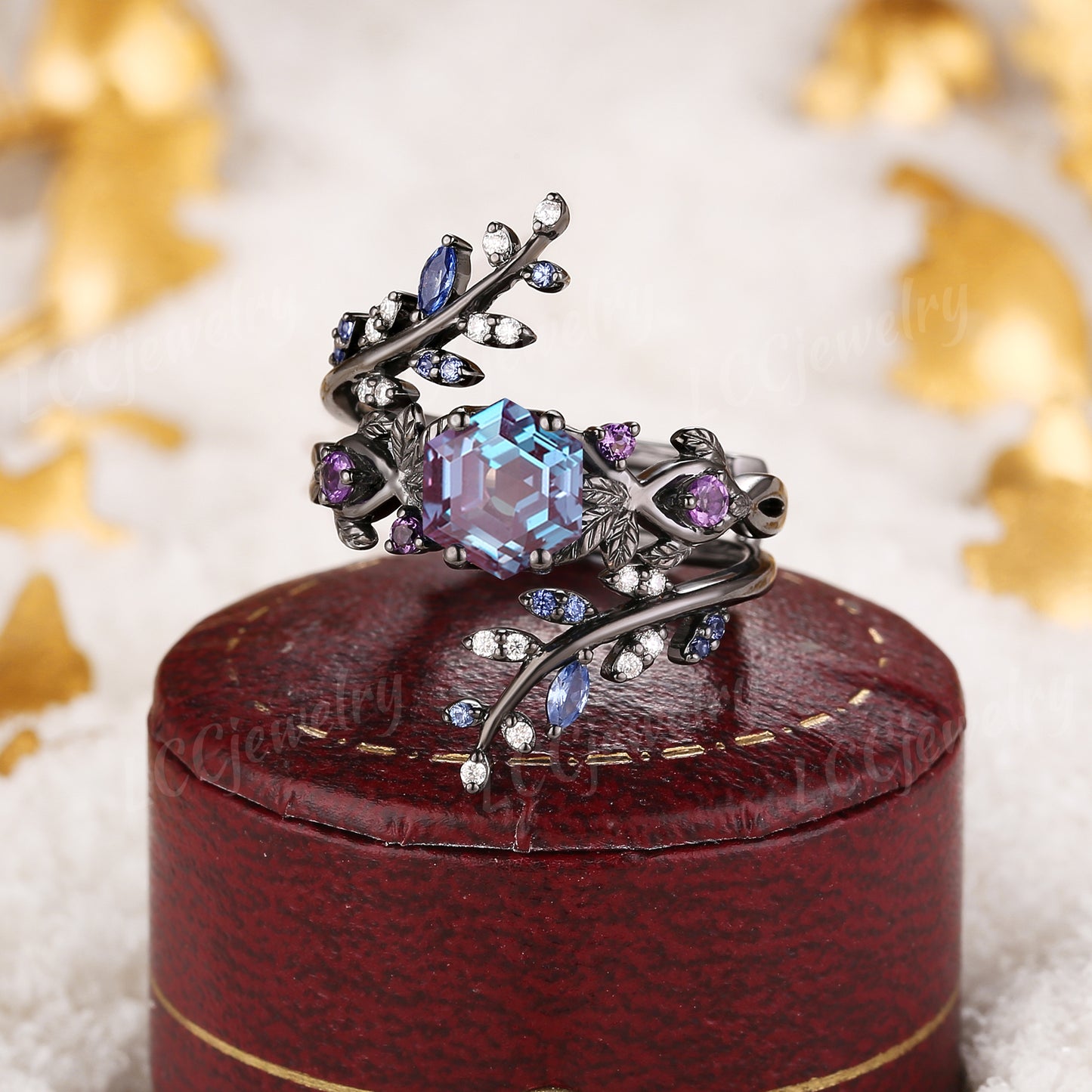 Leaf Inspired | Gothic black gold alexandrite engagement ring set